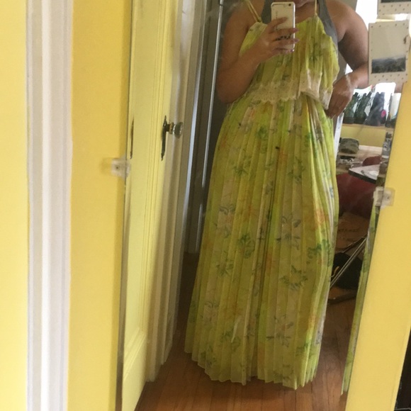 Kimchi Blue Maxi Dress - Picture 3 of 3